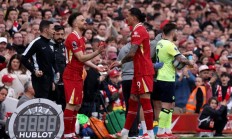 九游娱乐登录入口-包含利物浦中场核心因伤休战，球队战斗力受损的词条