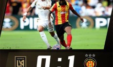 九游娱乐网页版入口-绿城球星破门得分，全队奋战取得胜利