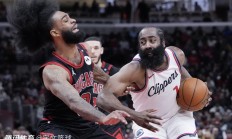 九游娱乐视频-火箭击败马刺，哈登再度超神