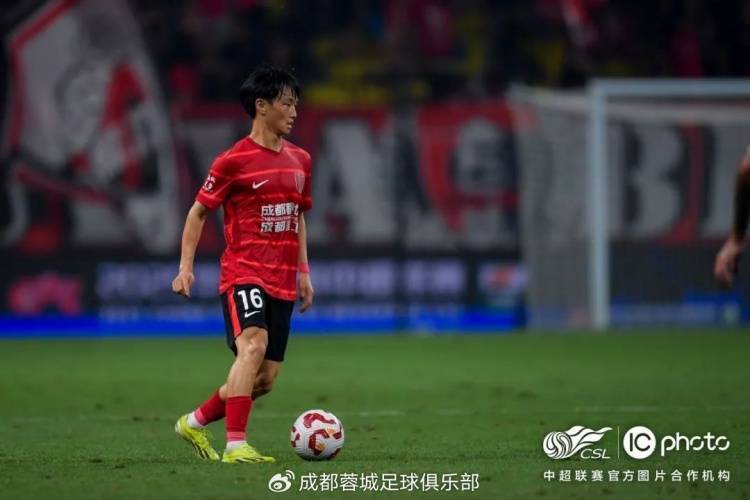 新晋球员获得机会，为球队贡献关键进球(新晋球员获得机会,为球队贡献关键进球的是谁)