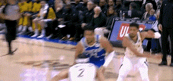 雄鹿击败步行者,字母哥一战成名 雄鹿击败步行者,字母哥一战成名