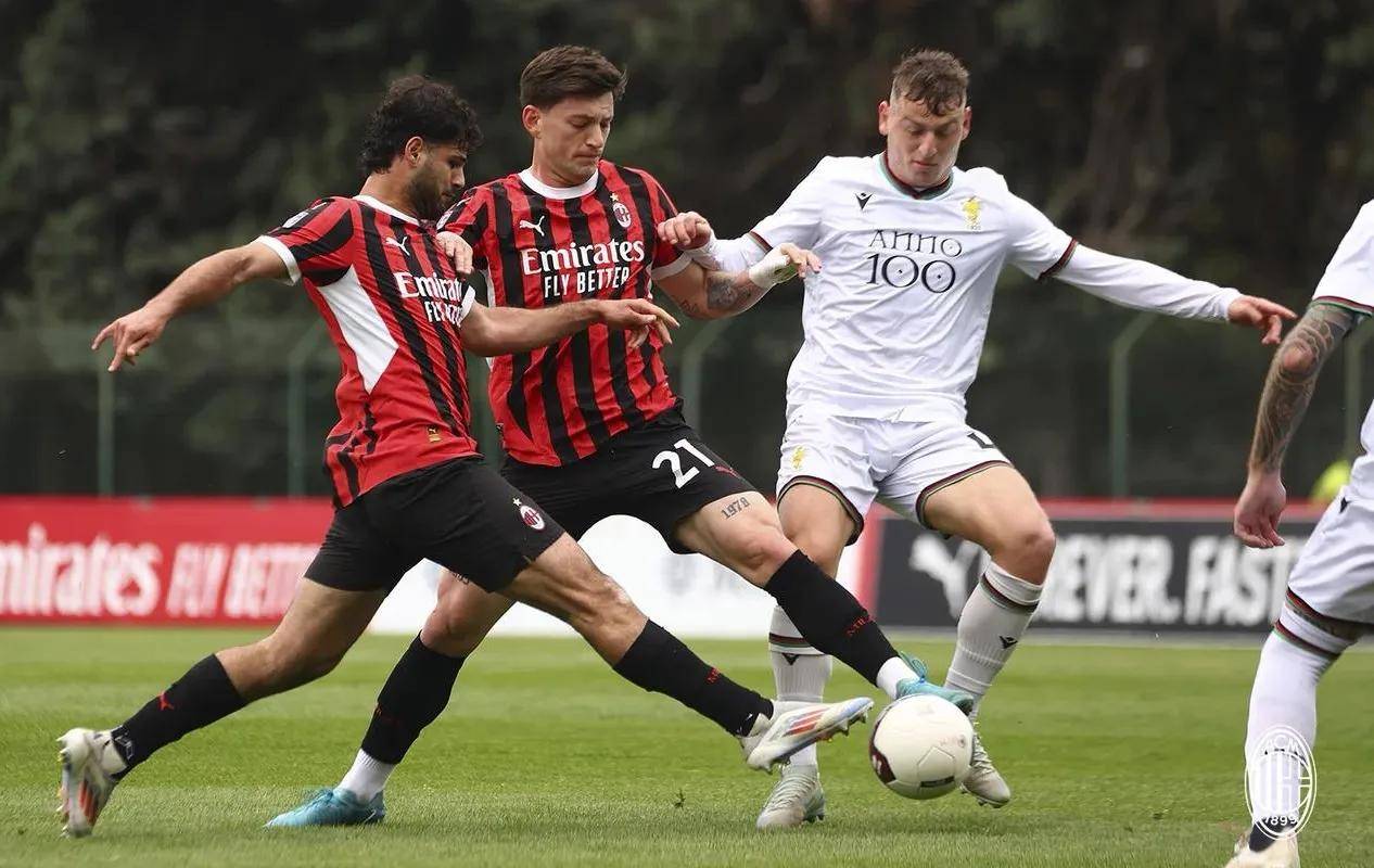 保级球队火力全开，集体冲击前十名