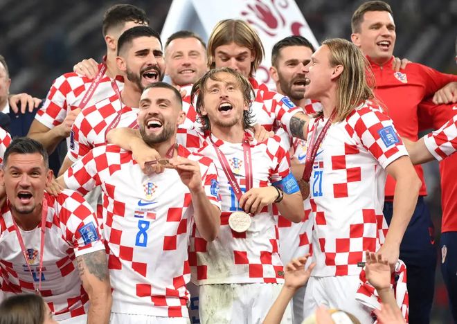 克罗地亚战胜俄罗斯，晋级淘汰赛