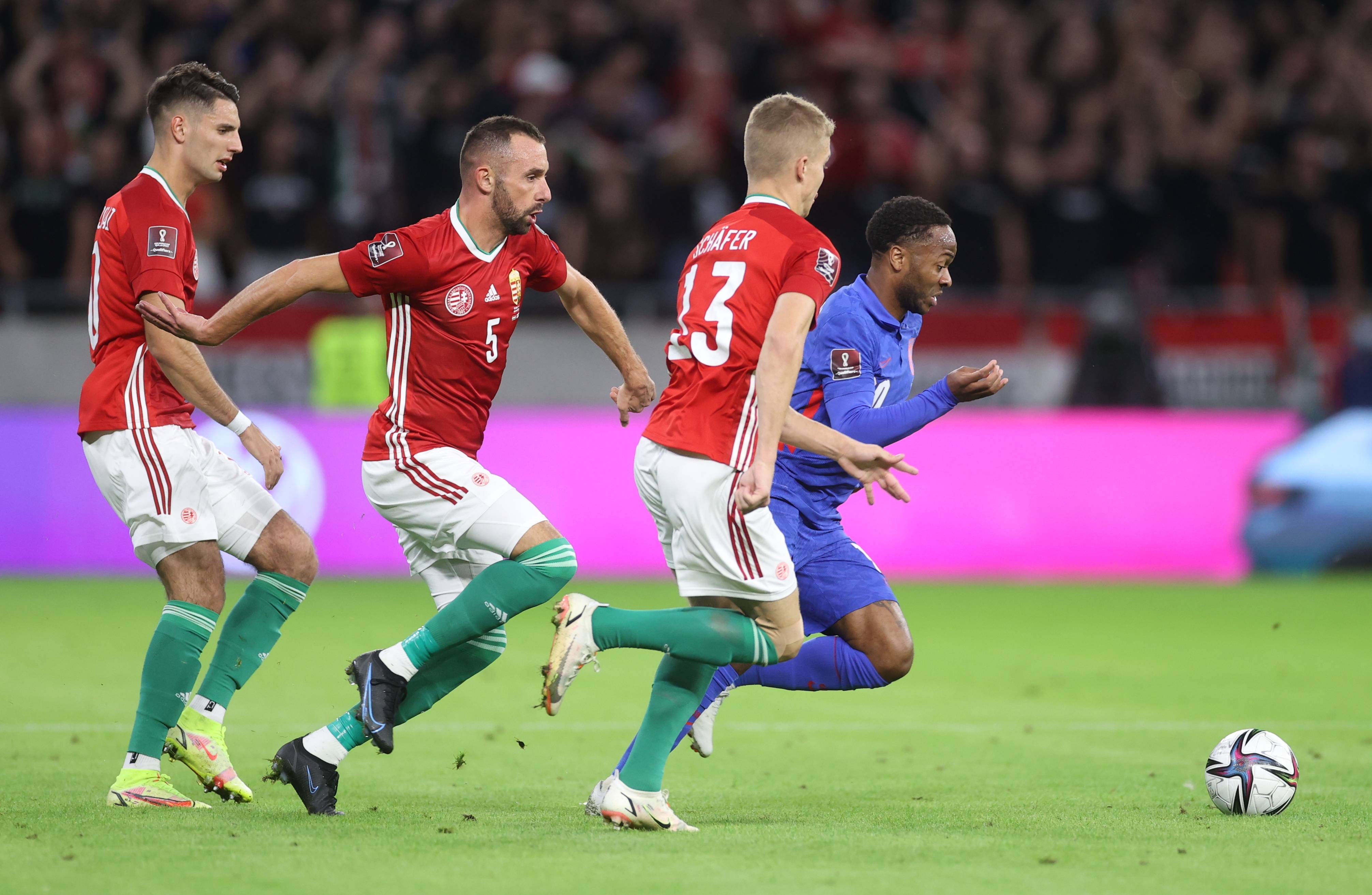 关于精彩回合！欧洲俱乐部风采尽显的足球赛事的信息