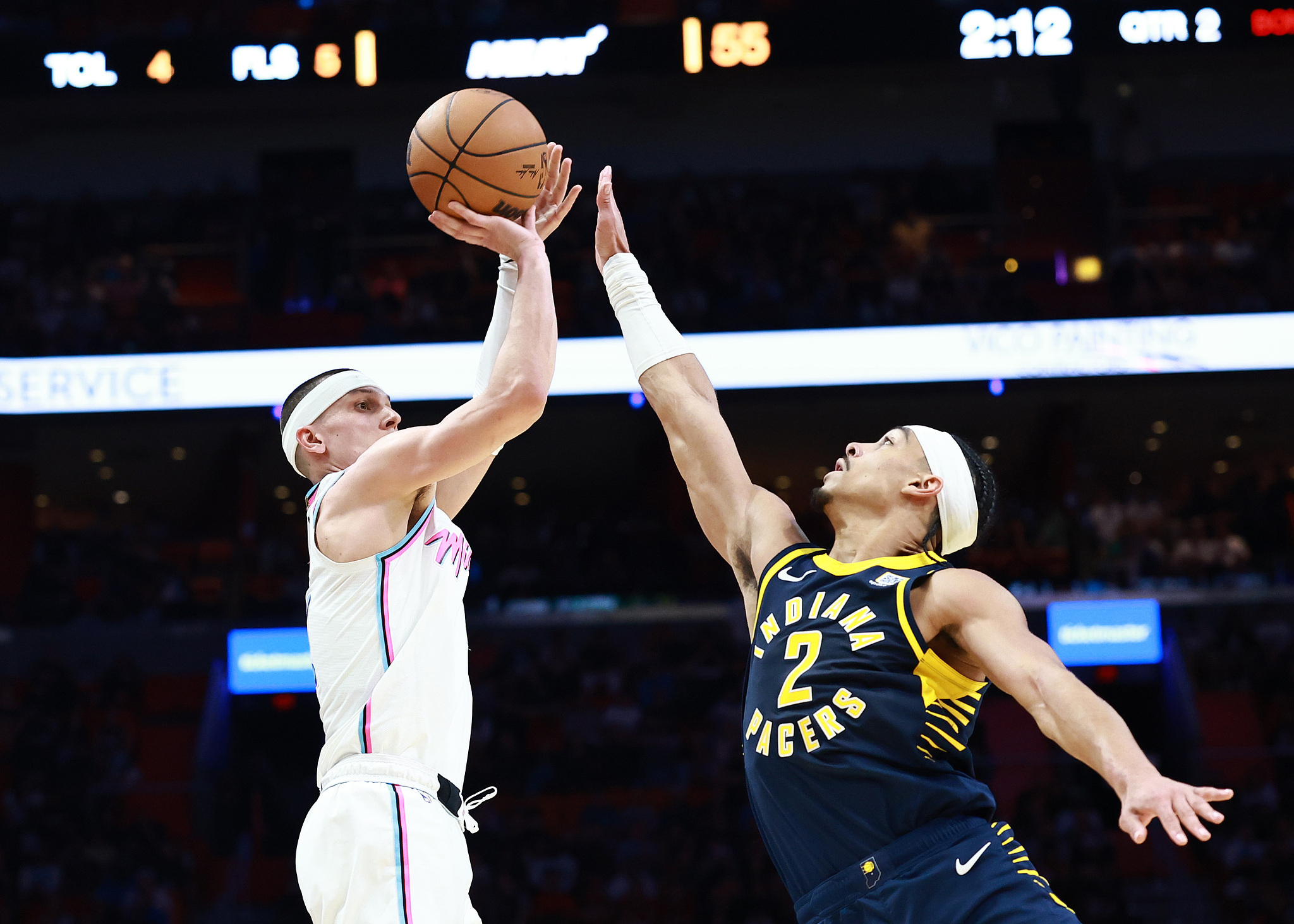 热火队球员私下训练,为下一场比赛做准备 热火队球员私下训练,为下一场比赛做准备