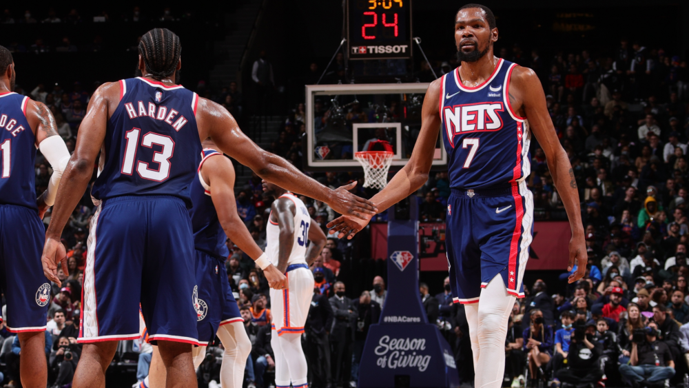 三分球飞投中，比赛继续壮举重复的简单介绍