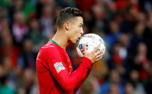 意大利对决威尔士，谁将成功晋级下一轮？的简单介绍