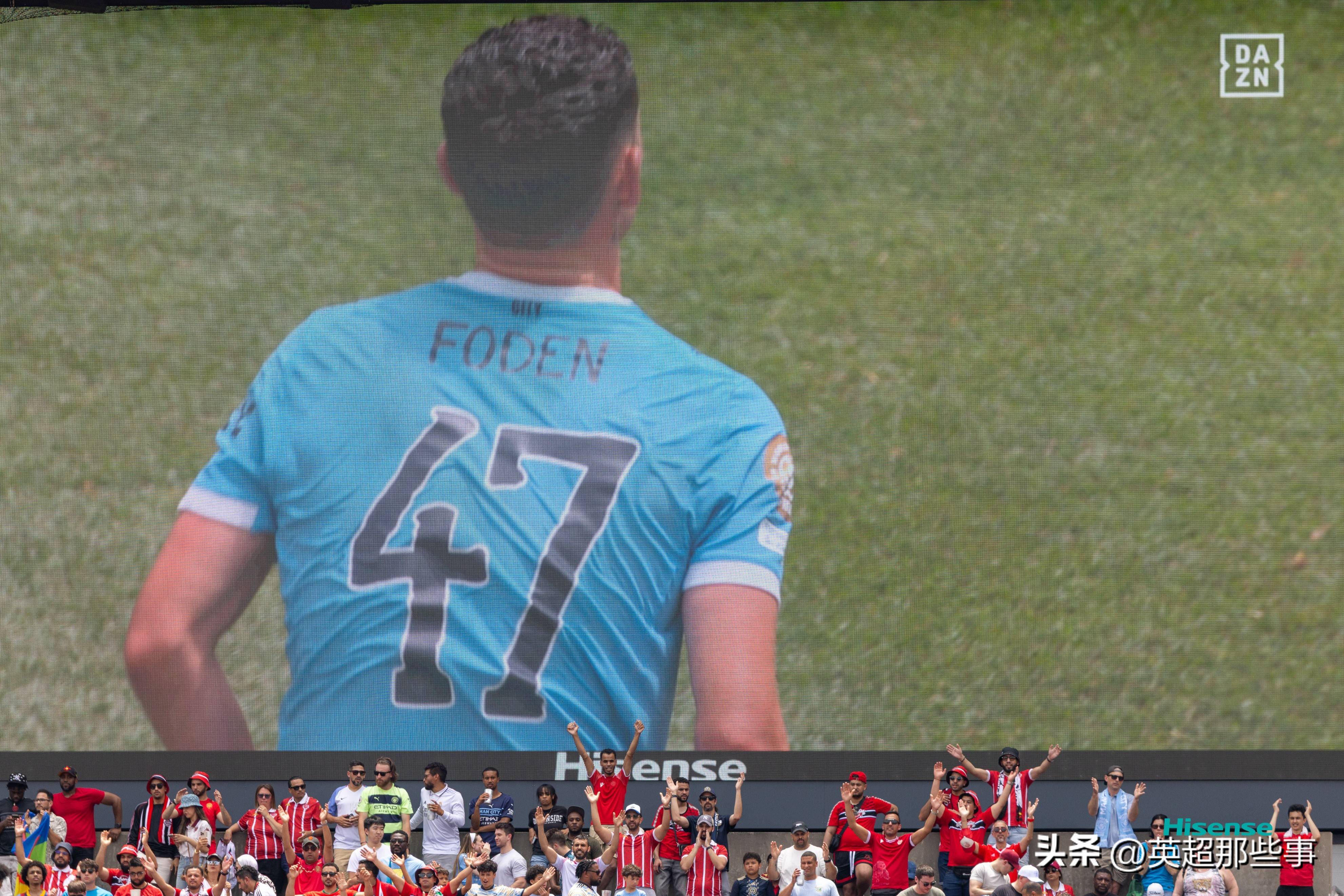 包含巴黎不敌曼城，遗憾失利退出欧冠赛场的词条