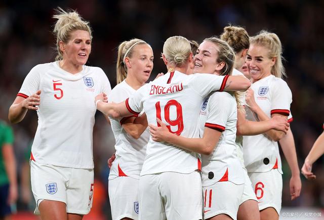 英格兰队不敌荷兰队,失去晋级女足世界杯的机会 英格兰队不敌荷兰队,失去晋级女足世界杯的机会