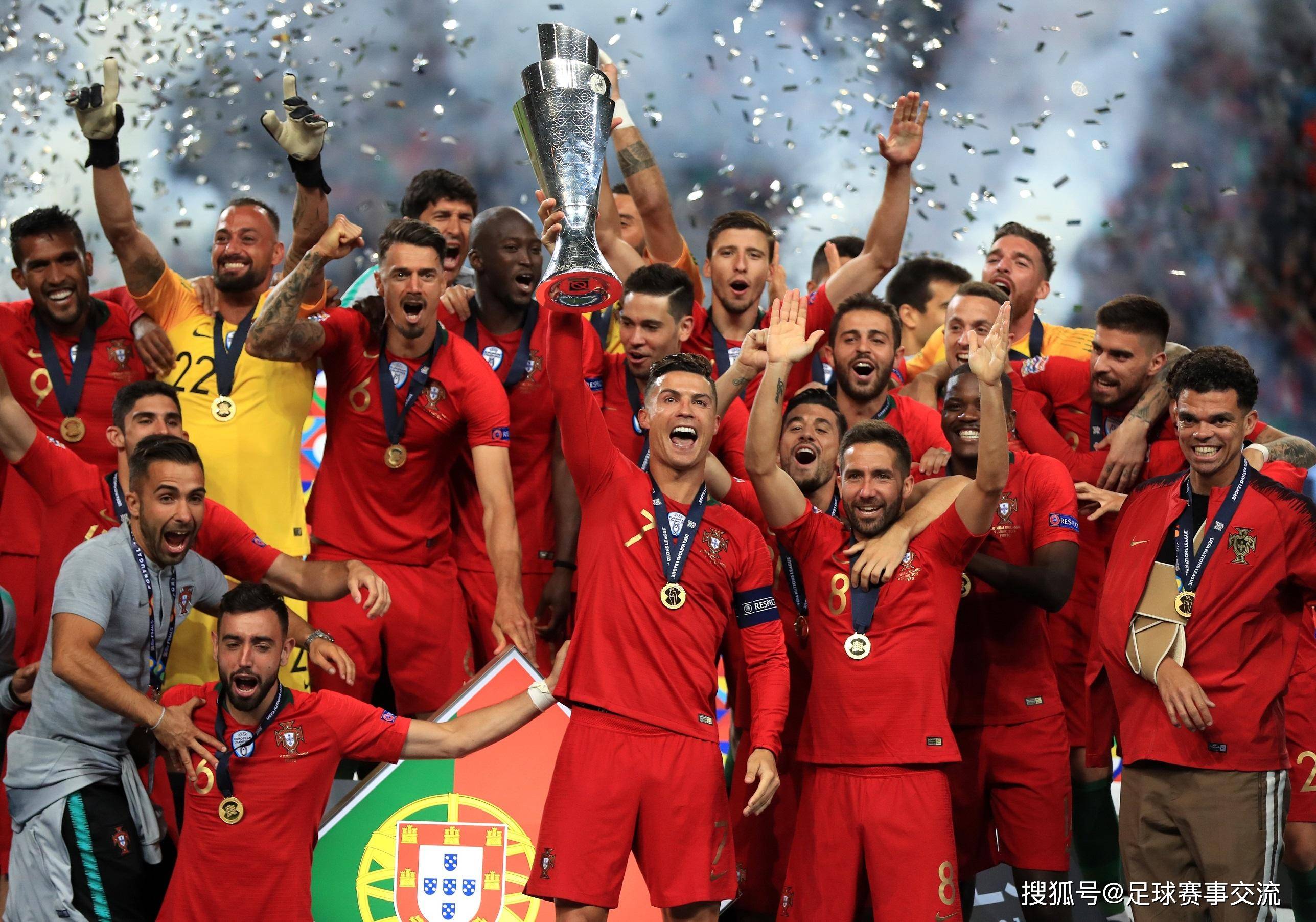 包含葡萄牙队与德国队对决，球迷期待一场精彩的比赛的词条
