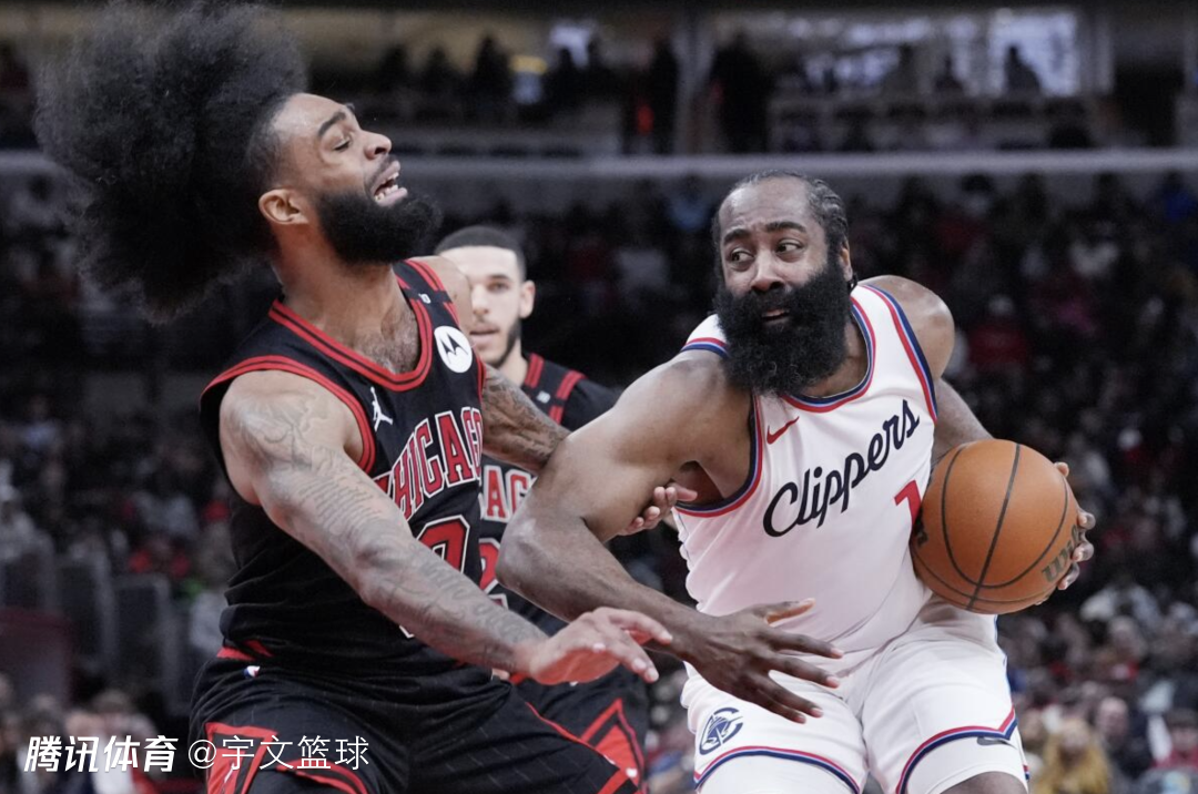 火箭击败马刺，哈登再度超神